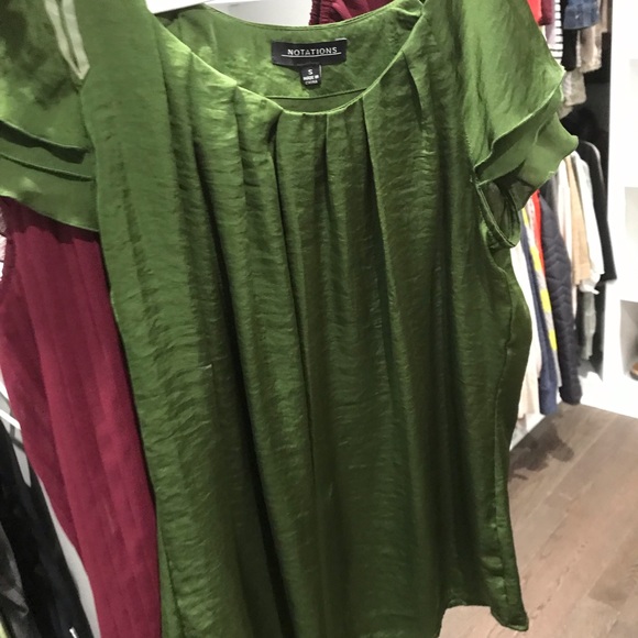 Never worn top Bundle - Picture 4 of 5